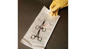 Sterilization Pouch Vis-U-All Ethylene Oxide (EO) Gas / Low Temperature 3 X 7 Inch Orange Self Seal Polyethylene