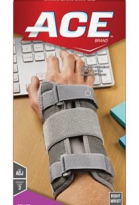 Wrist Brace 3M Ace Aluminum / Nylon / Polyester / Polypropylene / Polyurethane / Spandex Right Hand Gray One Size Fits Most