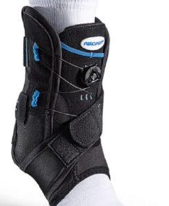 Ankle Brace Aircast AirSport?+ Medium Lace-Up / Hook and Loop Closure Male 5 to 8-1/2 / Female 6-1/2 to 10 Right Foot