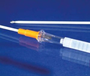 Peripheral IV Catheter Angiocath 20 Gauge 1.16 Inch FEP Polymer Straight Hub Non Blood Control Non-Safety