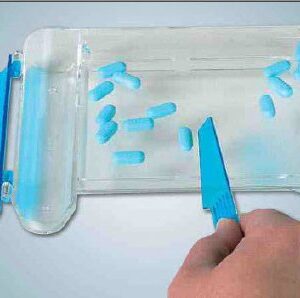 Pill Counting Tray Right-Handed, Clear Plastic, With Spatula
