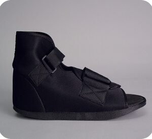 Cast Boot Comfor Lite Medium Black