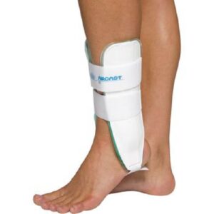 Ankle Support Aircast Medium Hook and Loop Closure Right Ankle