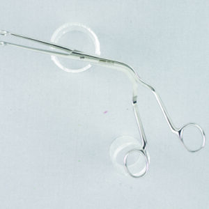 Catheter Forceps Vantage Magill 9 Inch Length Floor / Office Grade Pakistani Stainless Steel NonSterile NonLocking Finger Ring Handle Straight Fenestrated Serrated Oval Tips