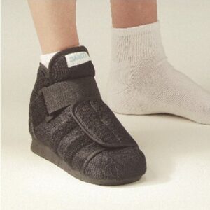 Post-Op Shoe Darco Small Unisex Black