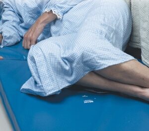 FloorPro Bedside Mat Vinyl 26 X 68 X 2 Inch