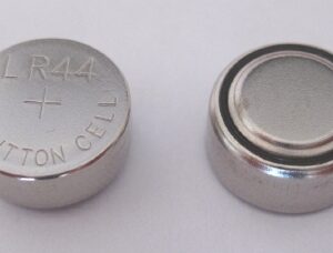 Alkaline Battery LR44 Button Cell 1.5V Disposable 1 Pack