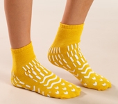 Risk Management Slipper Socks Confetti Treads Unisex Adult / Child Small All Around Tread Single Patient Use Yellow