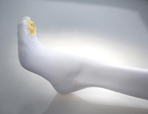 Anti-embolism Stocking UltraCARE Knee High 3X-Large / Regular White Inspection Toe