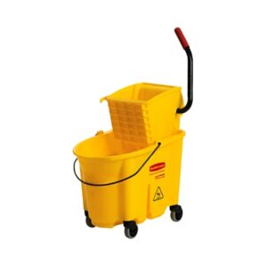 Mop Bucket Rubbermaid 35 Quart, 32 oz. Mop Yellow