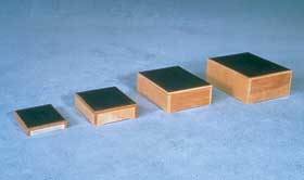 Step Stool Nesting 4 Steps Wood Frame 2 / 4 / 6 / 8 Inch Step Height