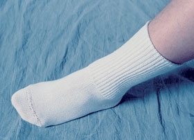 Diabetic Socks PediFix Calf High Medium / Large White Closed Toe