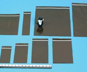 Reclosable UV Protection Bag 6 X 8 Inch Plastic Amber Zipper Closure