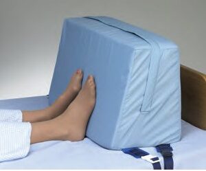 Positioner Wedge Skil-Care 24 W X 10 L X 13 H Inch Foam Hook and Loop Strap Fastening
