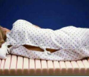 Therapeutic Overlay Geo-Matt Therapeutic 75 L X 58 W X 3-1/2 Inch For Queen Sized Bed